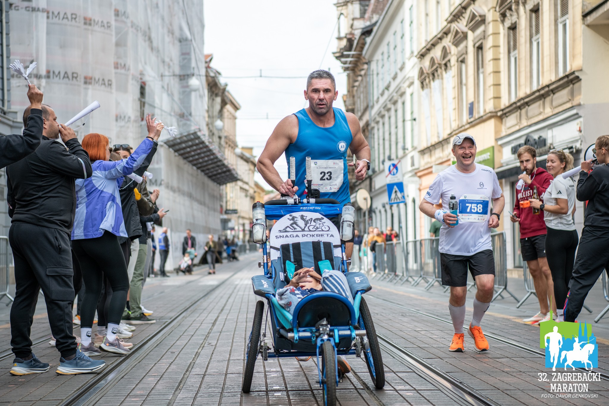 Zagreb Marathon runners group