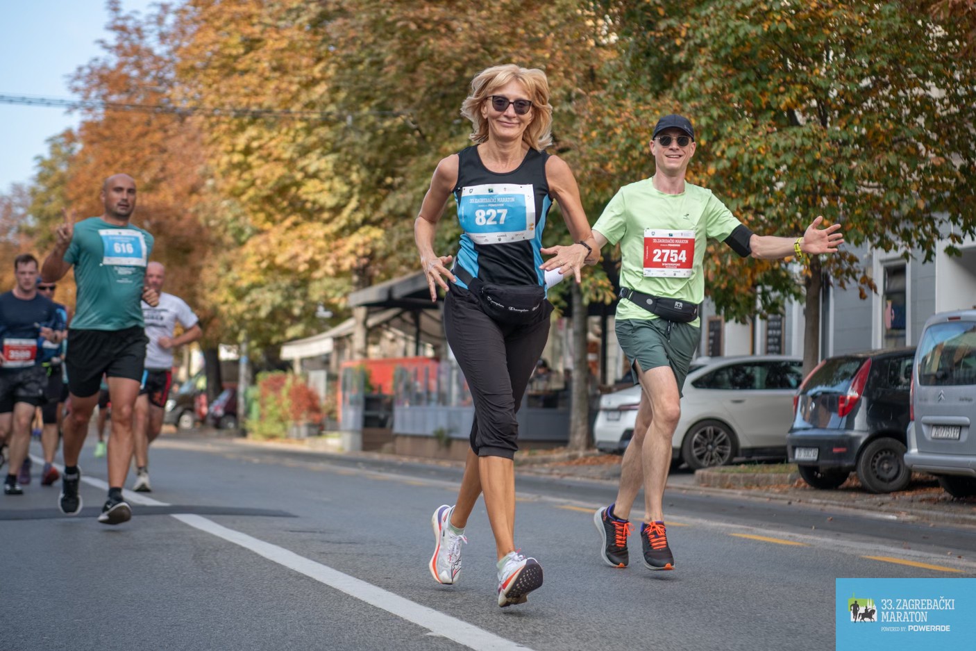 Marathon runners in the city