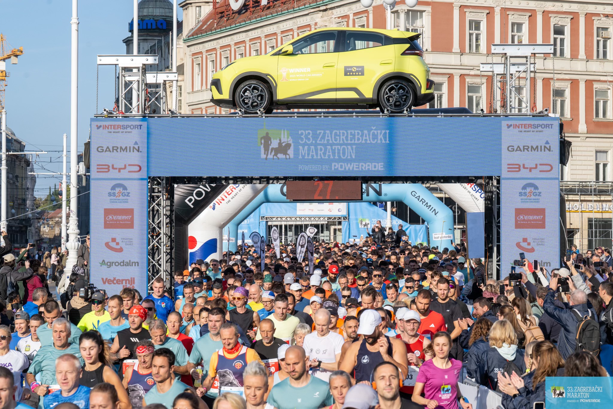 Marathon event crowd in Zagreb